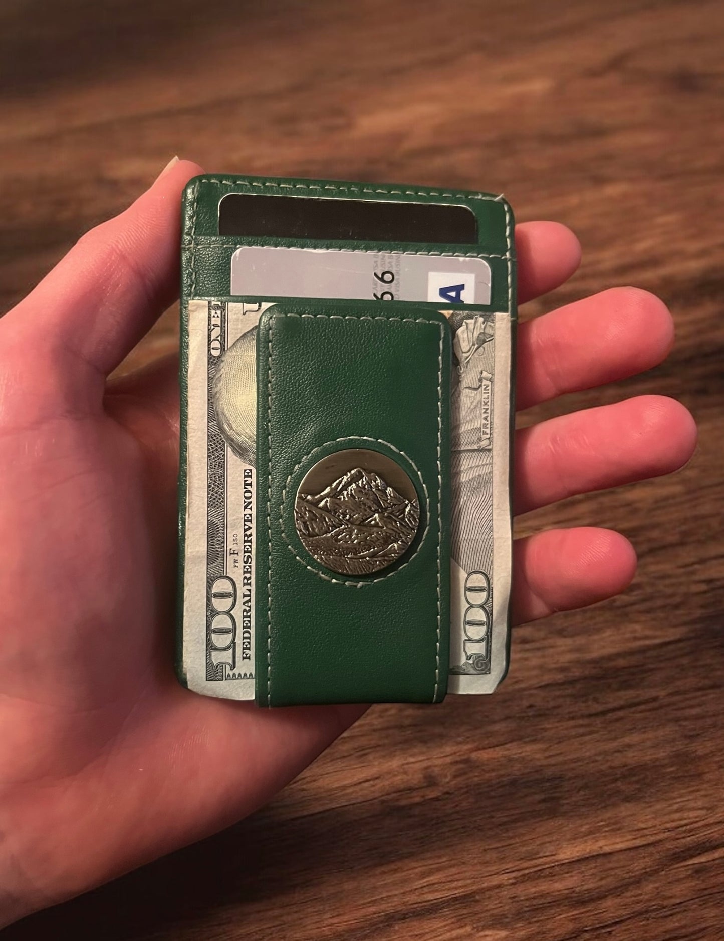 Icon Wallet Pop-Up Style